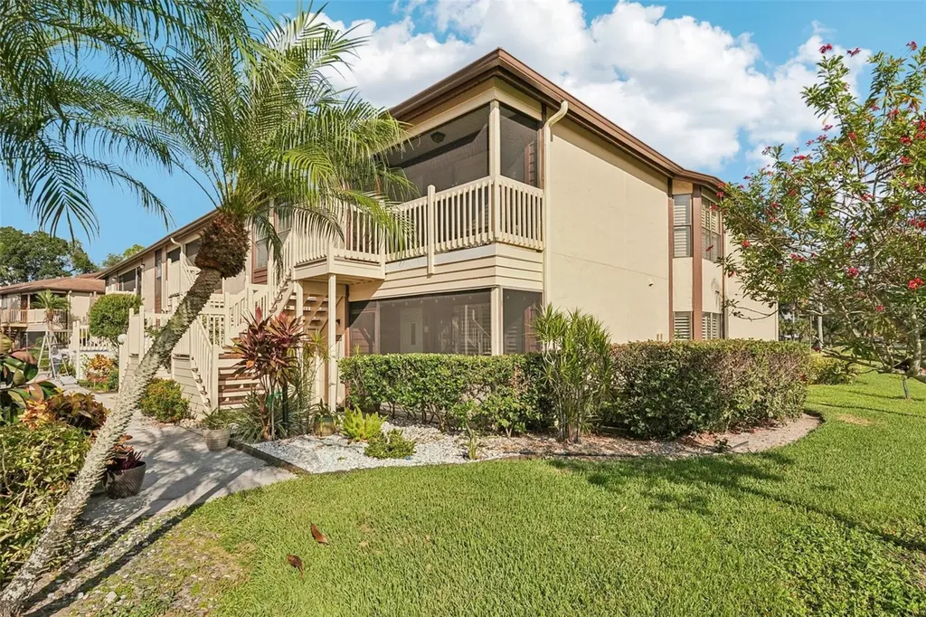 5755 Avista Drive Sarasota FL 34243