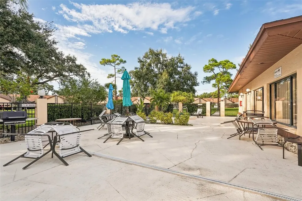 5755 Avista Drive Sarasota FL 34243