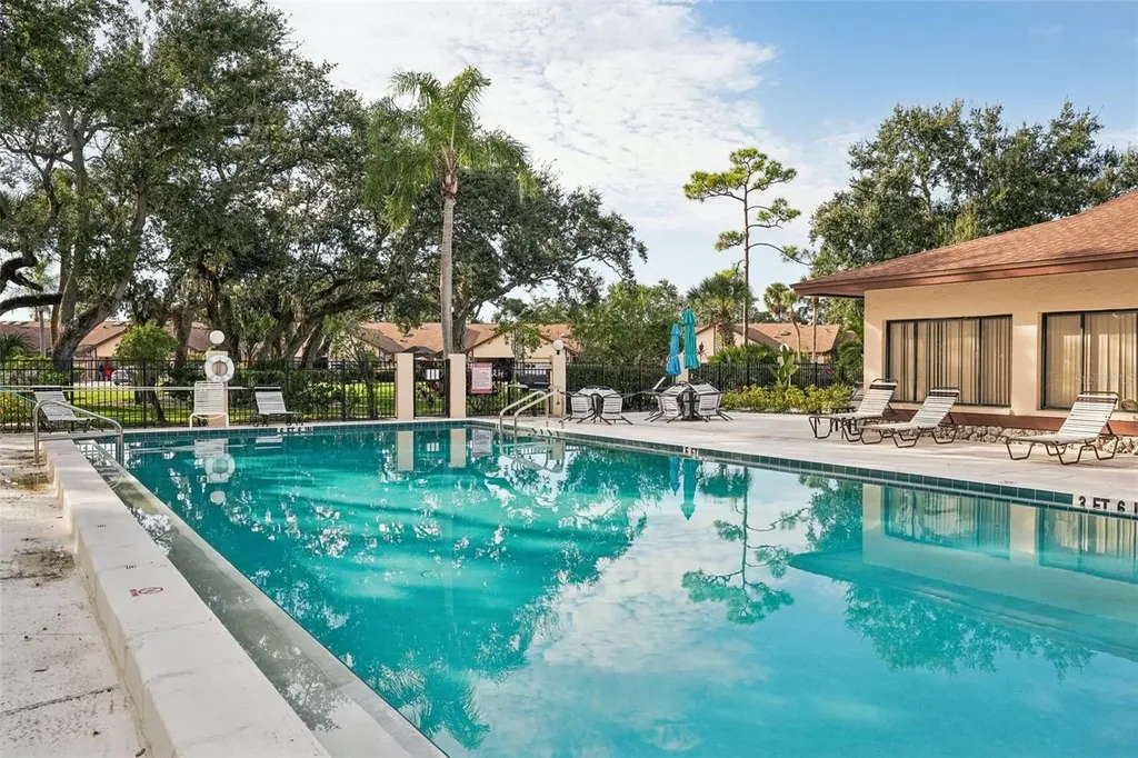 5755 Avista Drive Sarasota FL 34243