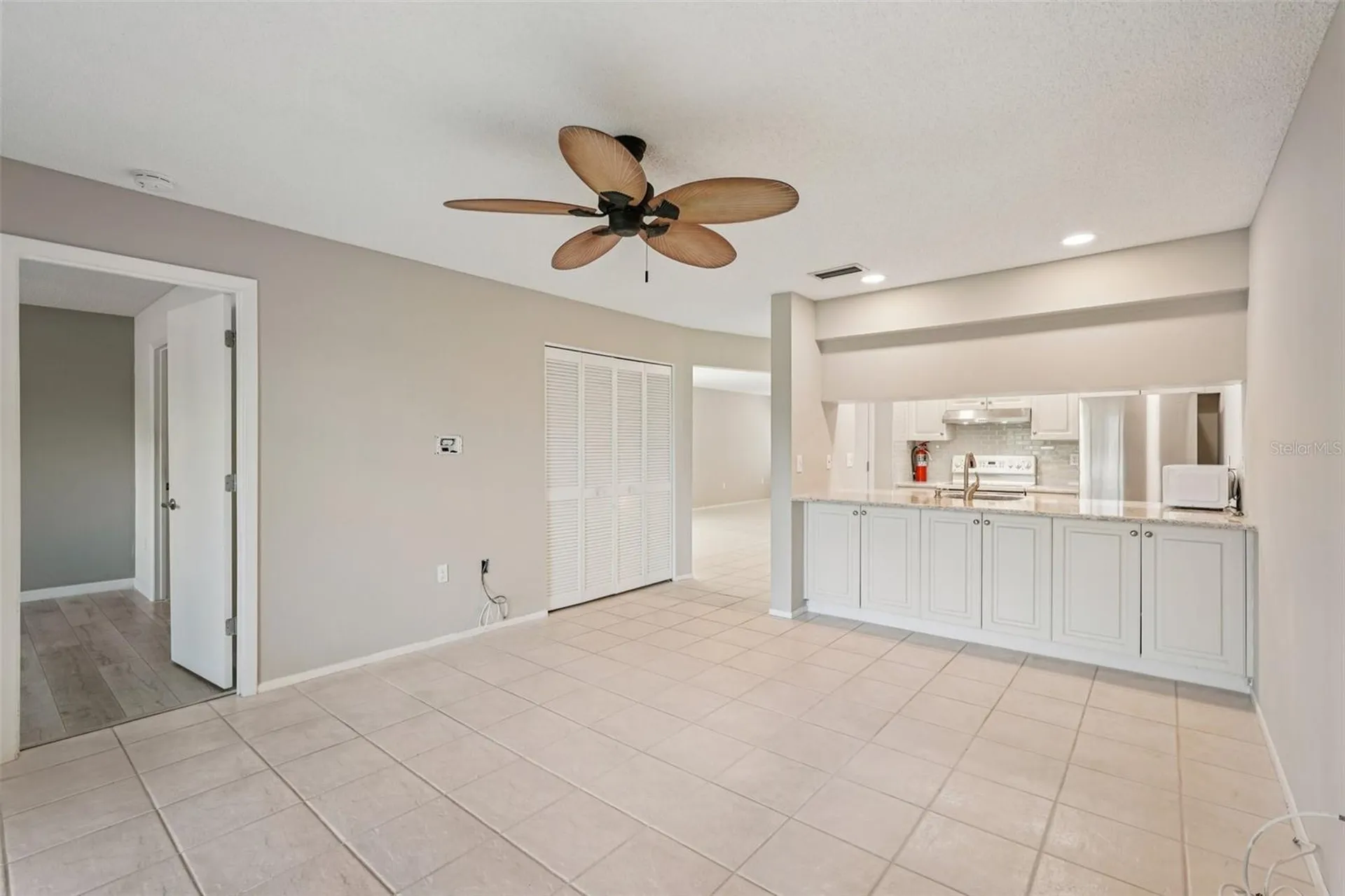 5755 Avista Drive Sarasota FL 34243