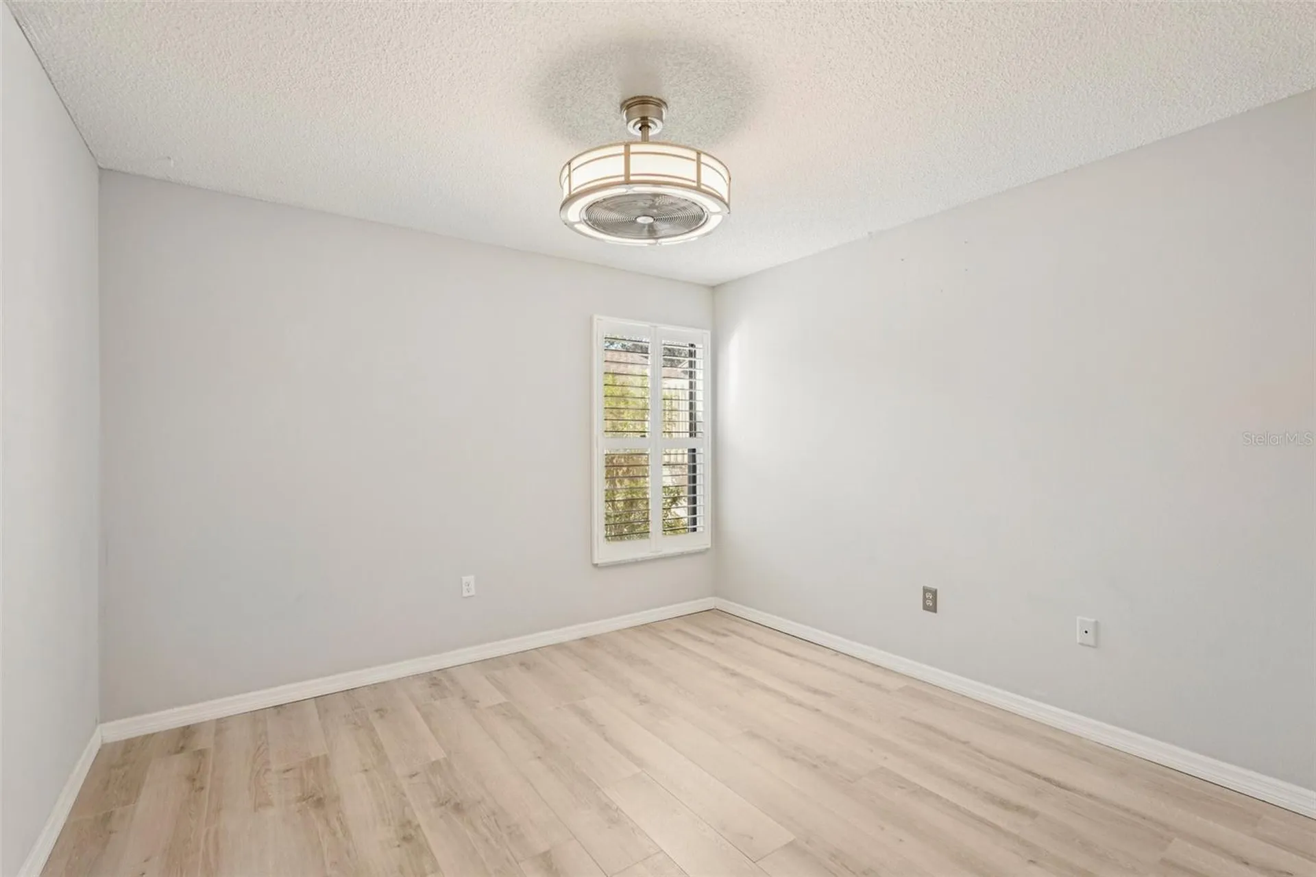 5755 Avista Drive Sarasota FL 34243