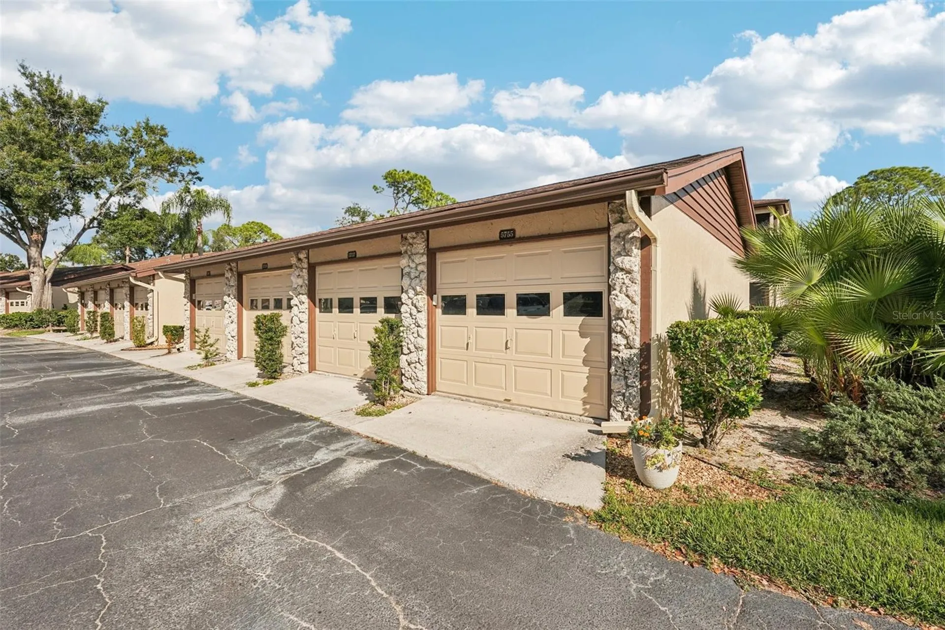 5755 Avista Drive Sarasota FL 34243