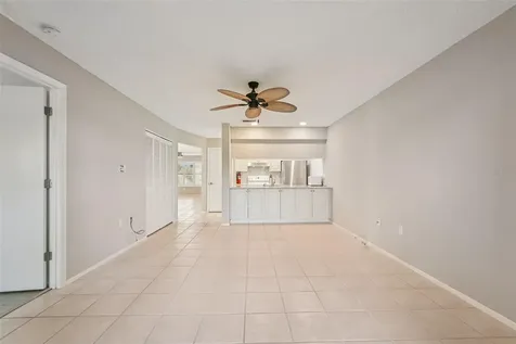 5755 Avista Drive Sarasota FL 34243