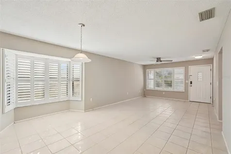 5755 Avista Drive Sarasota FL 34243
