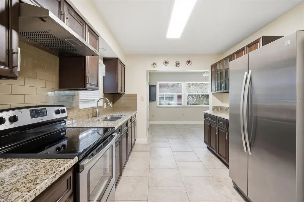 5865 37th Avenue N St Petersburg FL 33710