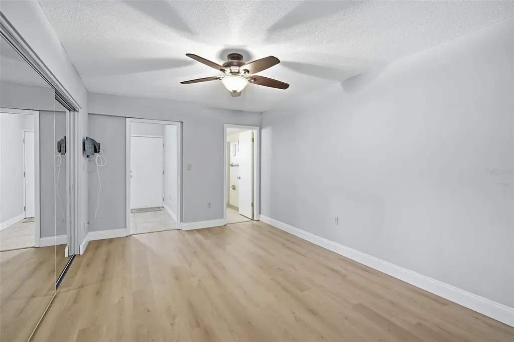 5865 37th Avenue N St Petersburg FL 33710