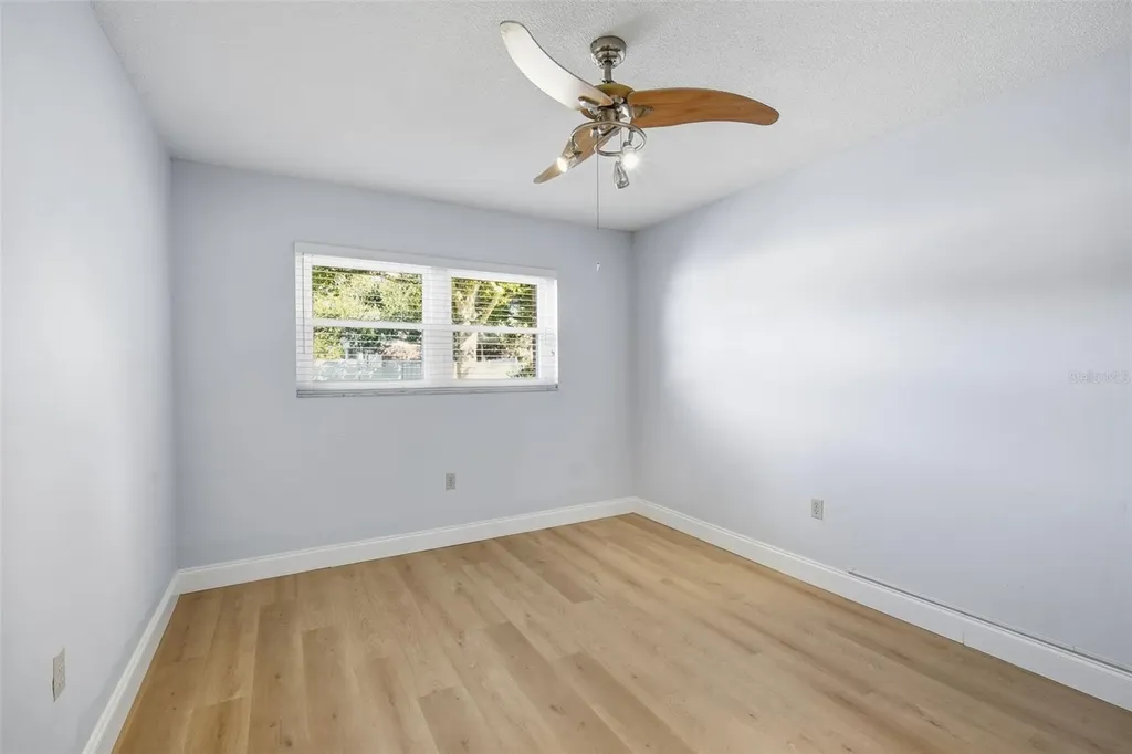 5865 37th Avenue N St Petersburg FL 33710