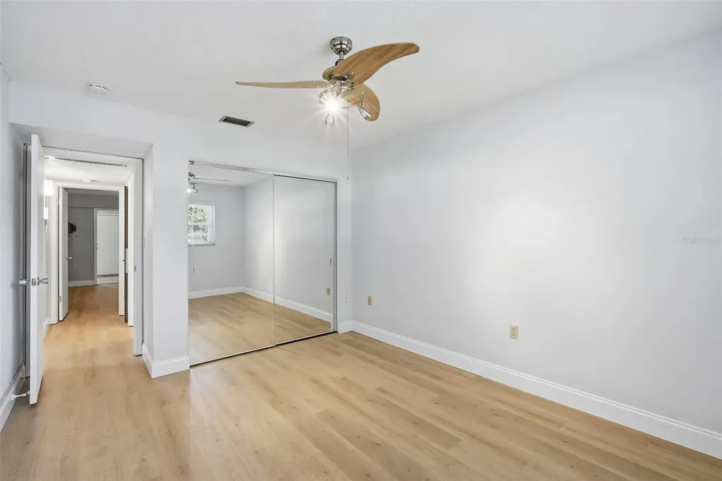 5865 37th Avenue N St Petersburg FL 33710