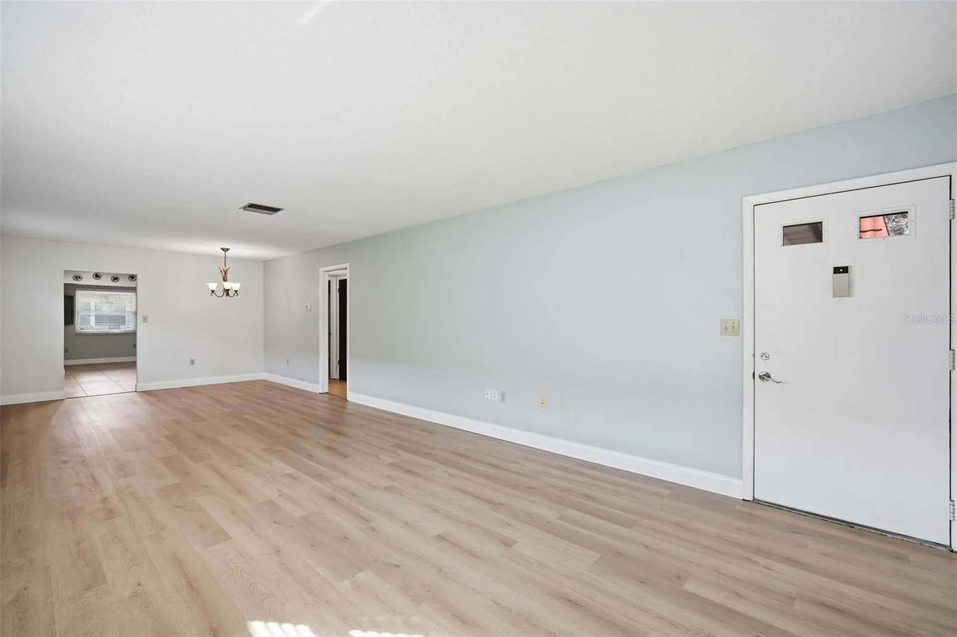 5865 37th Avenue N St Petersburg FL 33710