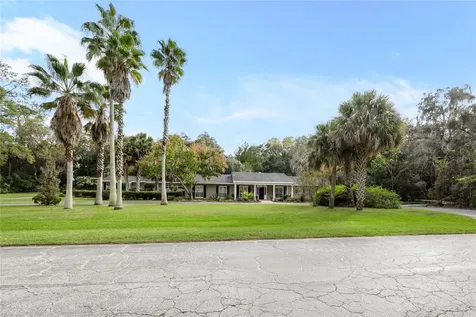 7911 SW 36th Avenue Gainesville FL 32608