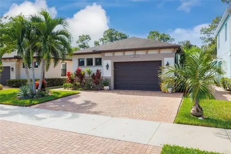 141 SE Via Visconti Port St Lucie FL 34952