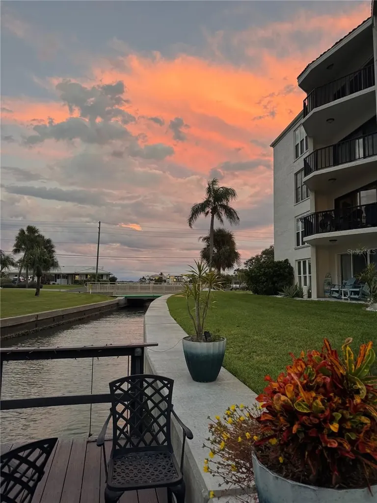 298 Skiff Point Clearwater Beach FL 33767
