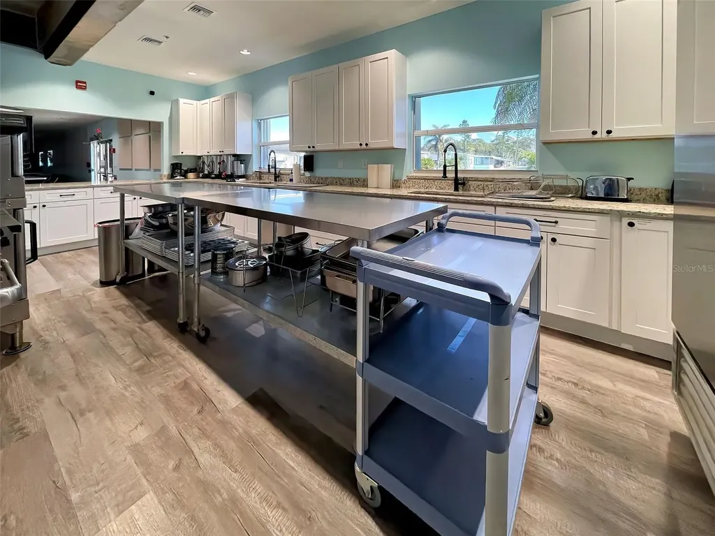 16 N Botany Bay Circle Englewood FL 34223