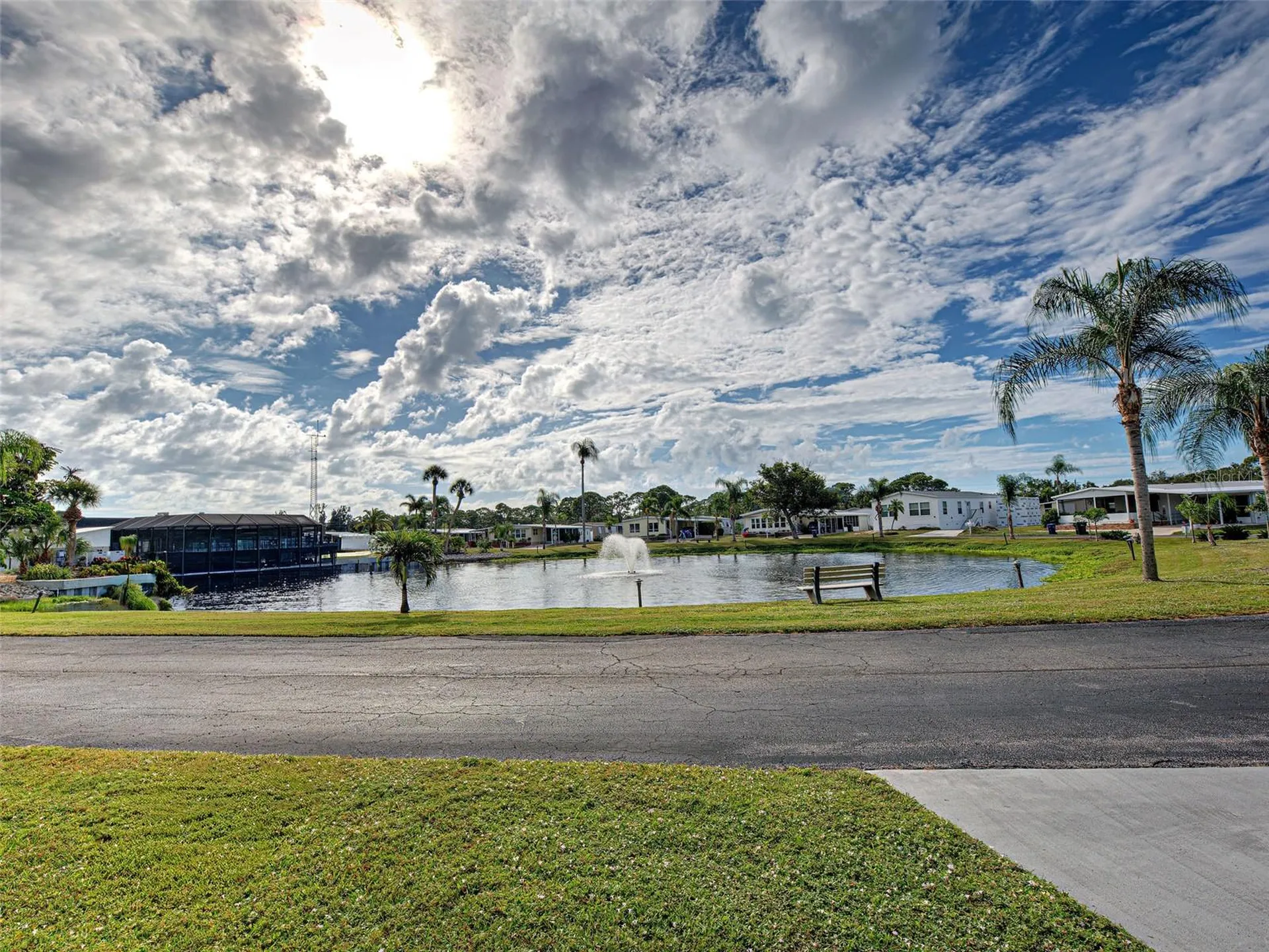 16 N Botany Bay Circle Englewood FL 34223