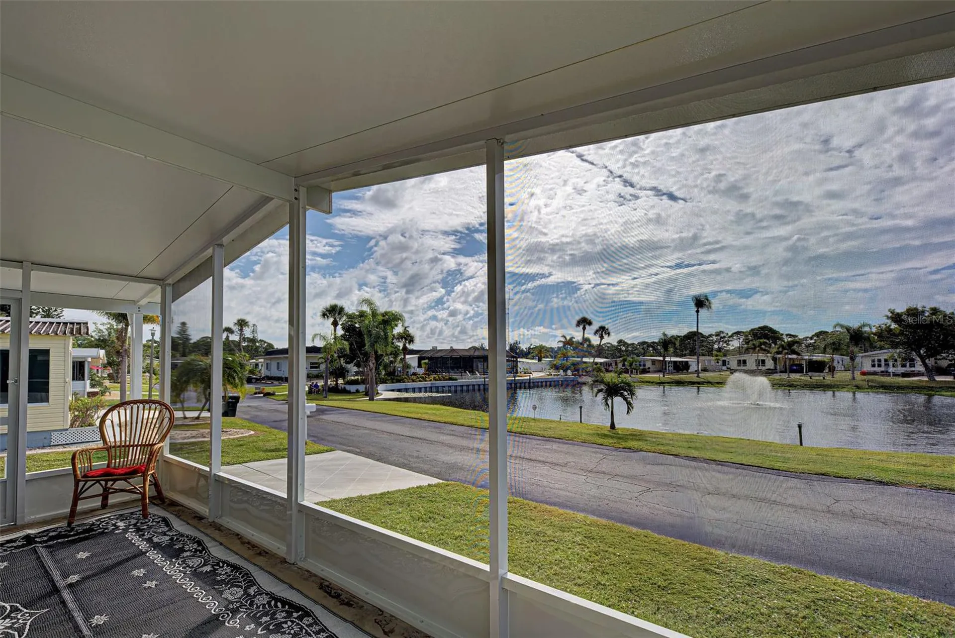 16 N Botany Bay Circle Englewood FL 34223