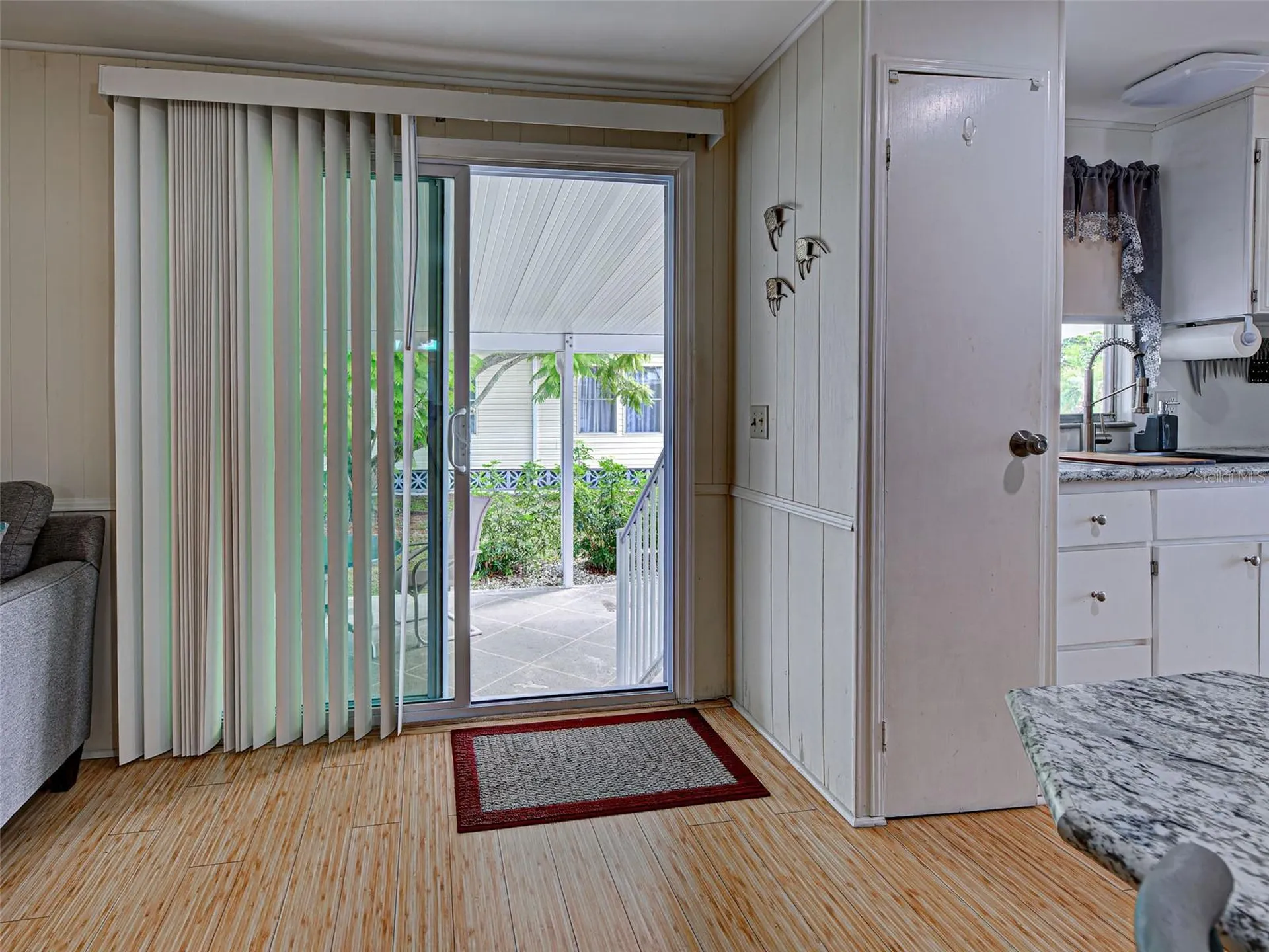 16 N Botany Bay Circle Englewood FL 34223