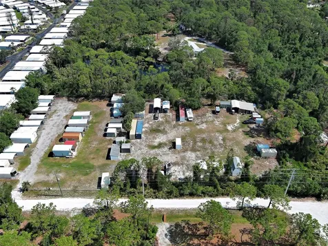 16 N Botany Bay Circle Englewood FL 34223
