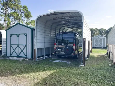 16 N Botany Bay Circle Englewood FL 34223