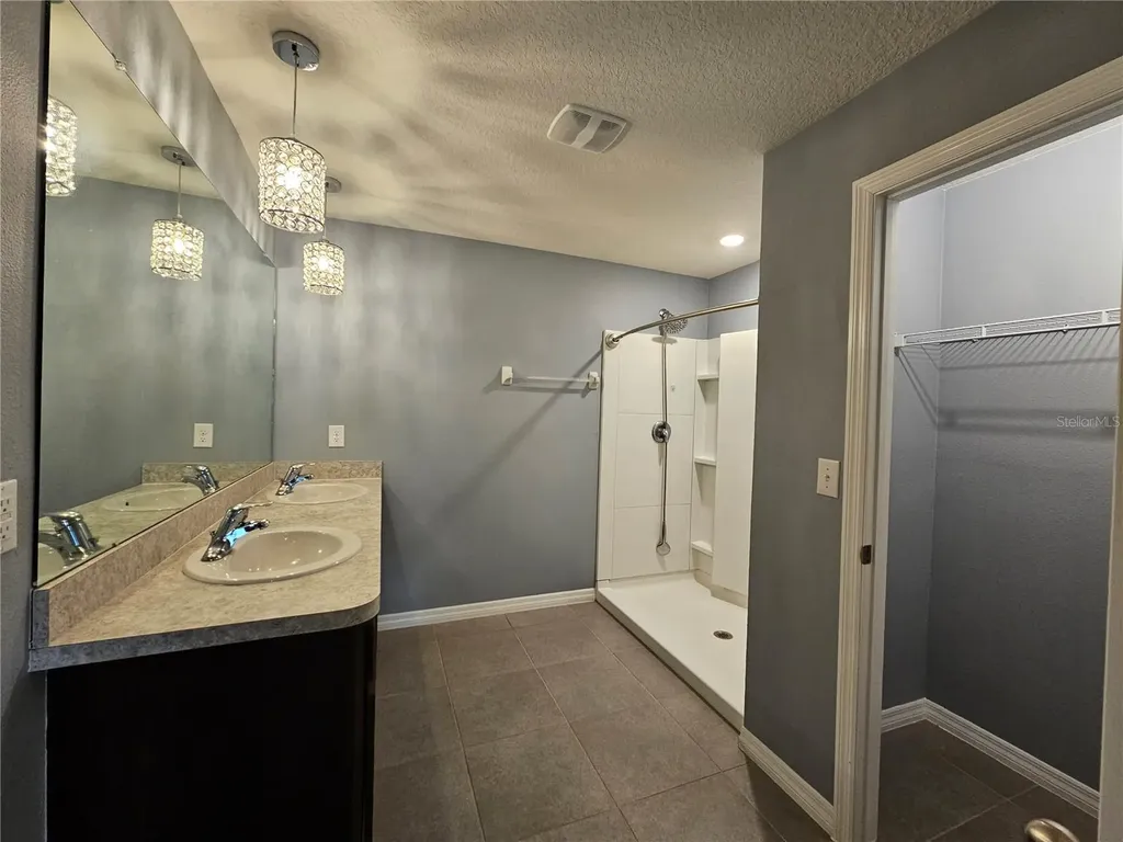 1104 Tidal Rock Avenue Ruskin FL 33570
