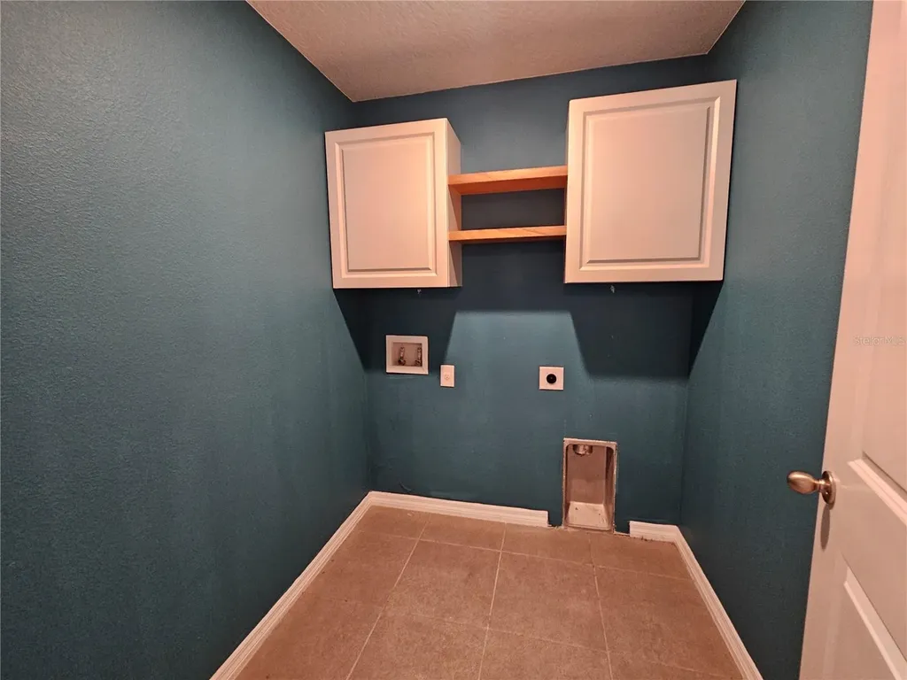 1104 Tidal Rock Avenue Ruskin FL 33570