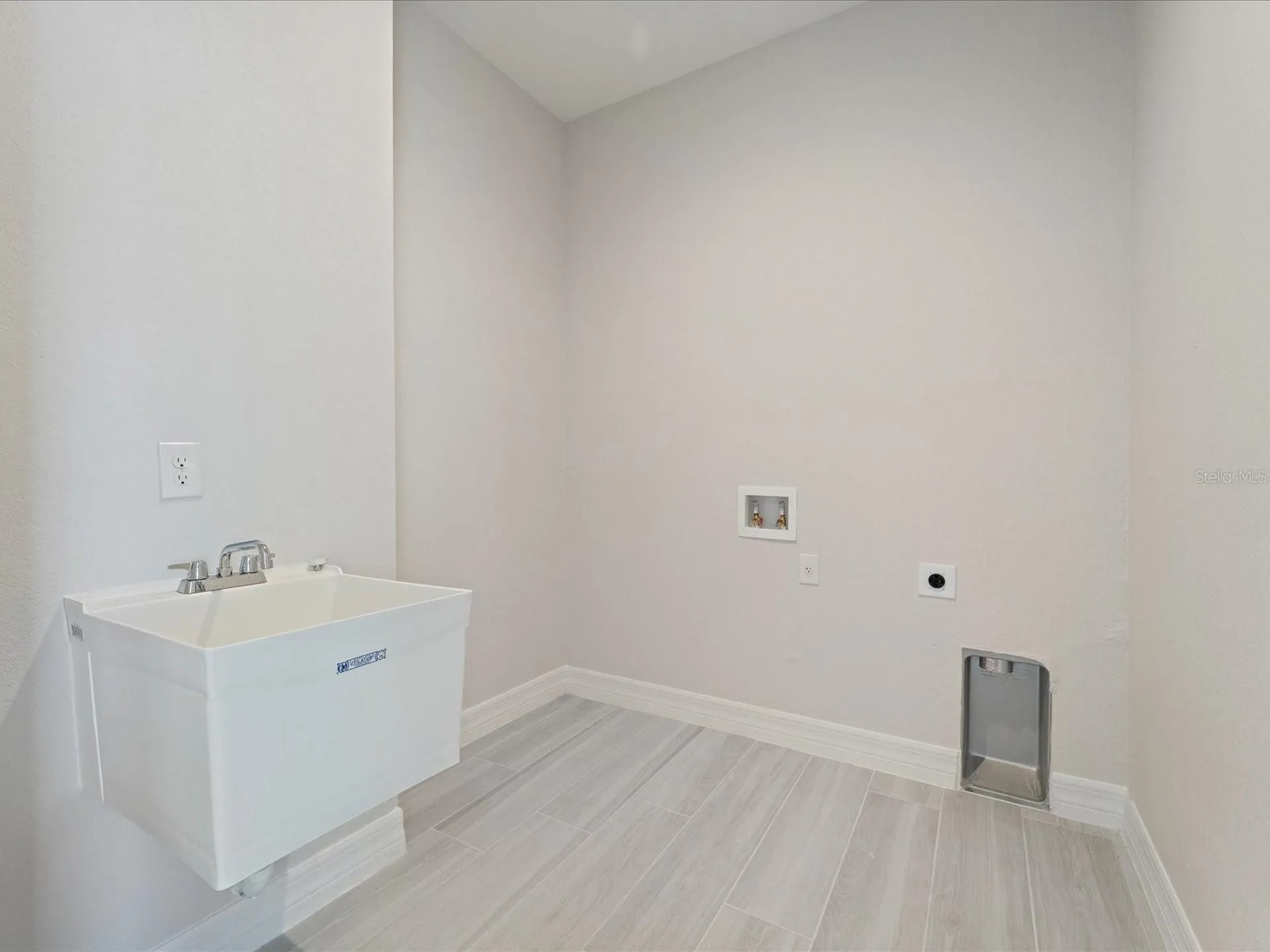 774 Rotonda Circle Rotonda West FL 33947