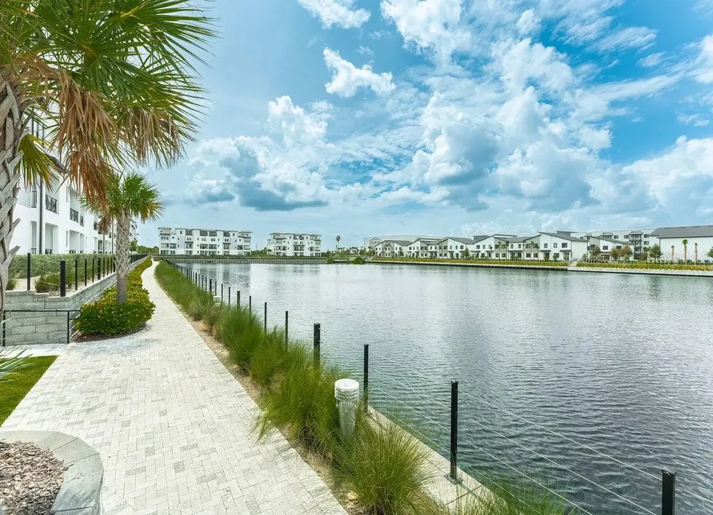 5351 Bridge Street Tampa FL 33611