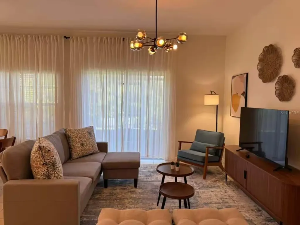 2335 Caravelle Circle Kissimmee FL 34746