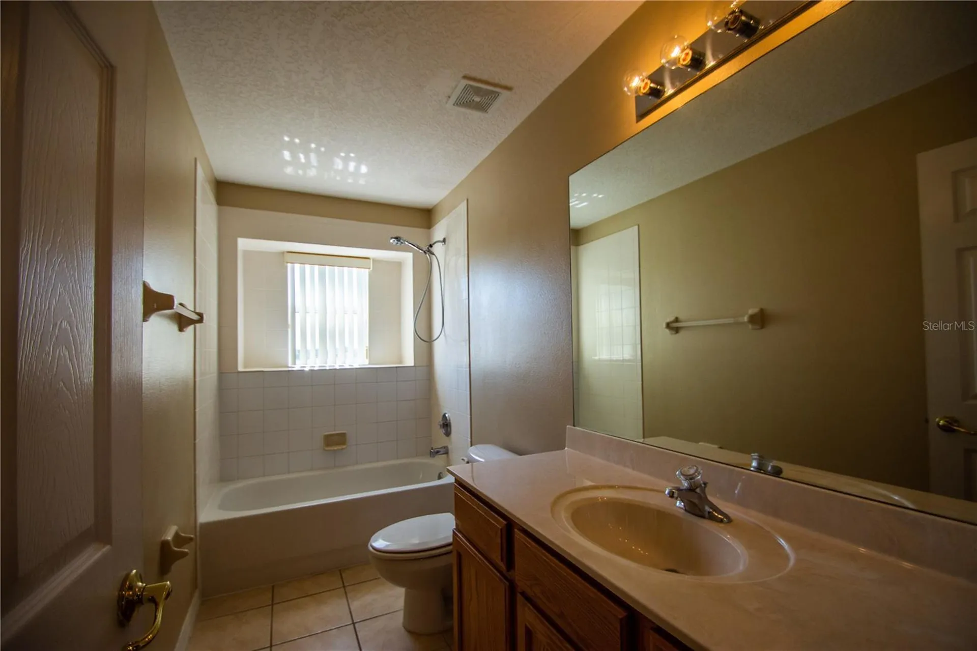 1074 Corvina Drive Davenport FL 33897