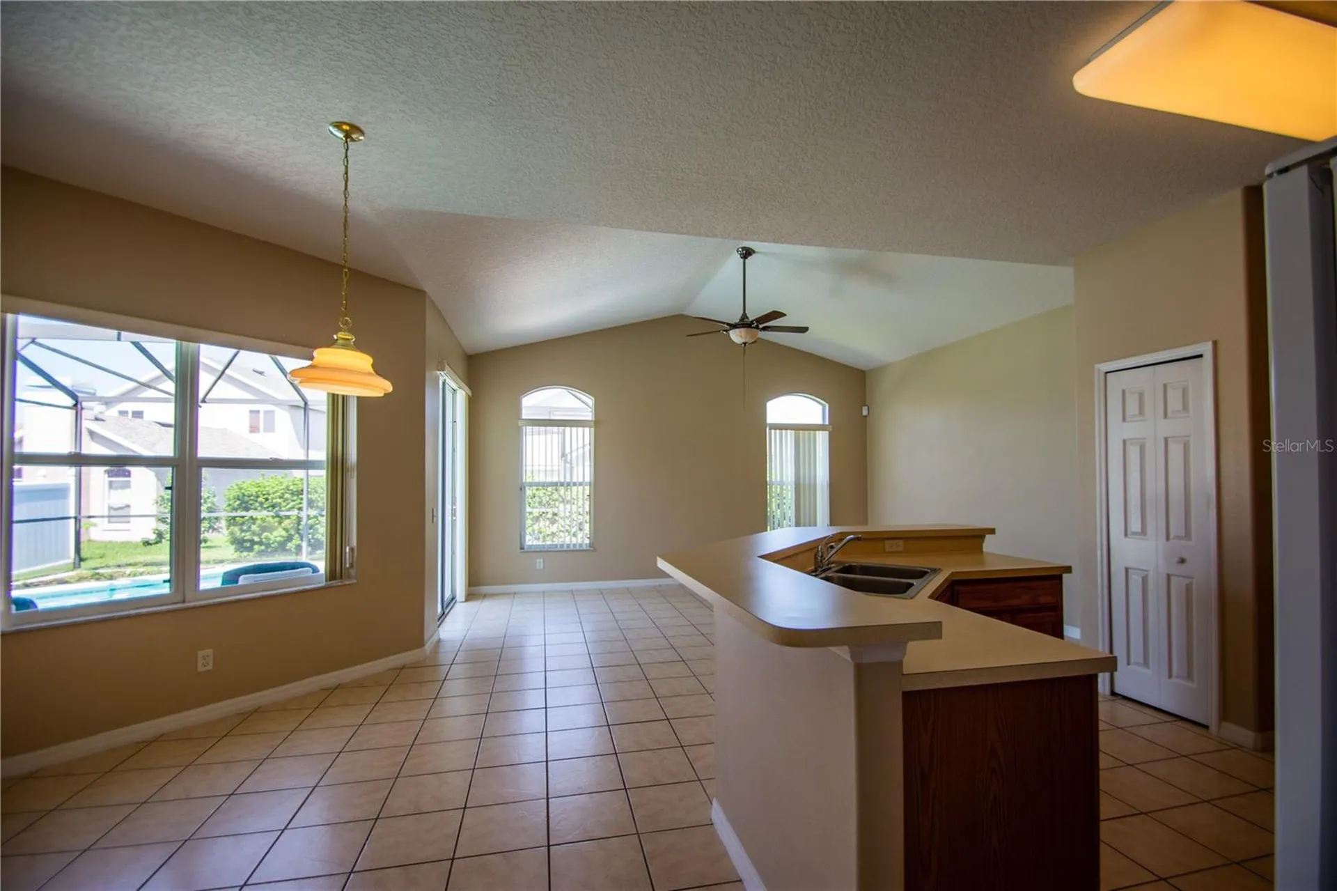 1074 Corvina Drive Davenport FL 33897