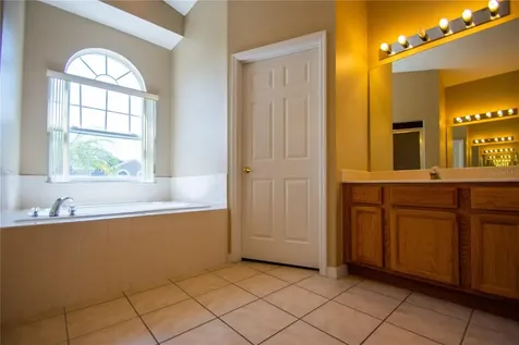 1074 Corvina Drive Davenport FL 33897