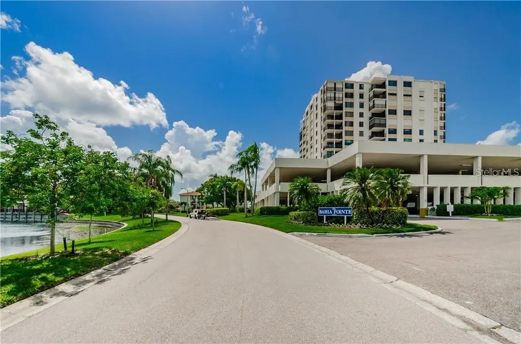 6287 Bahia Del Mar Circle St Petersburg FL 33715