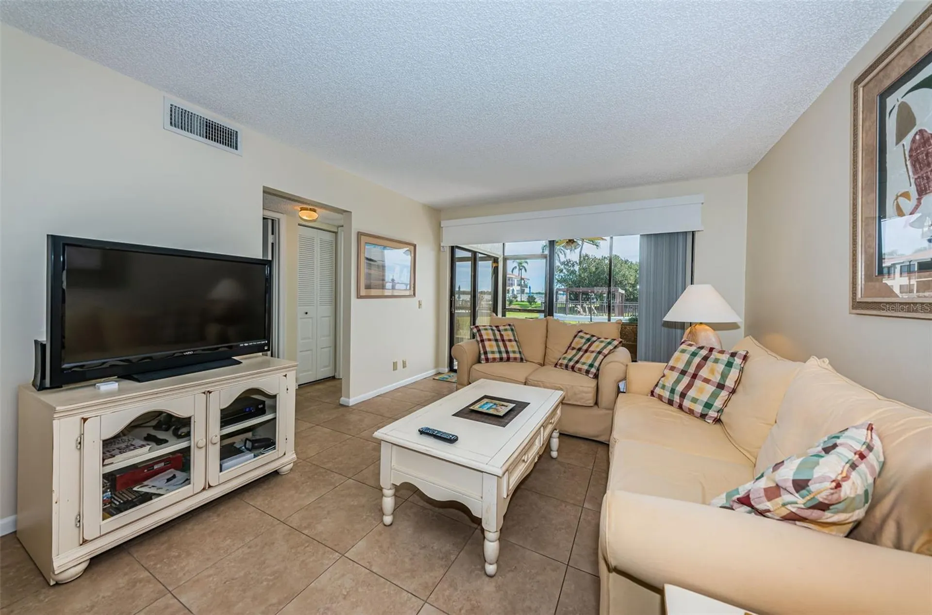 6287 Bahia Del Mar Circle St Petersburg FL 33715