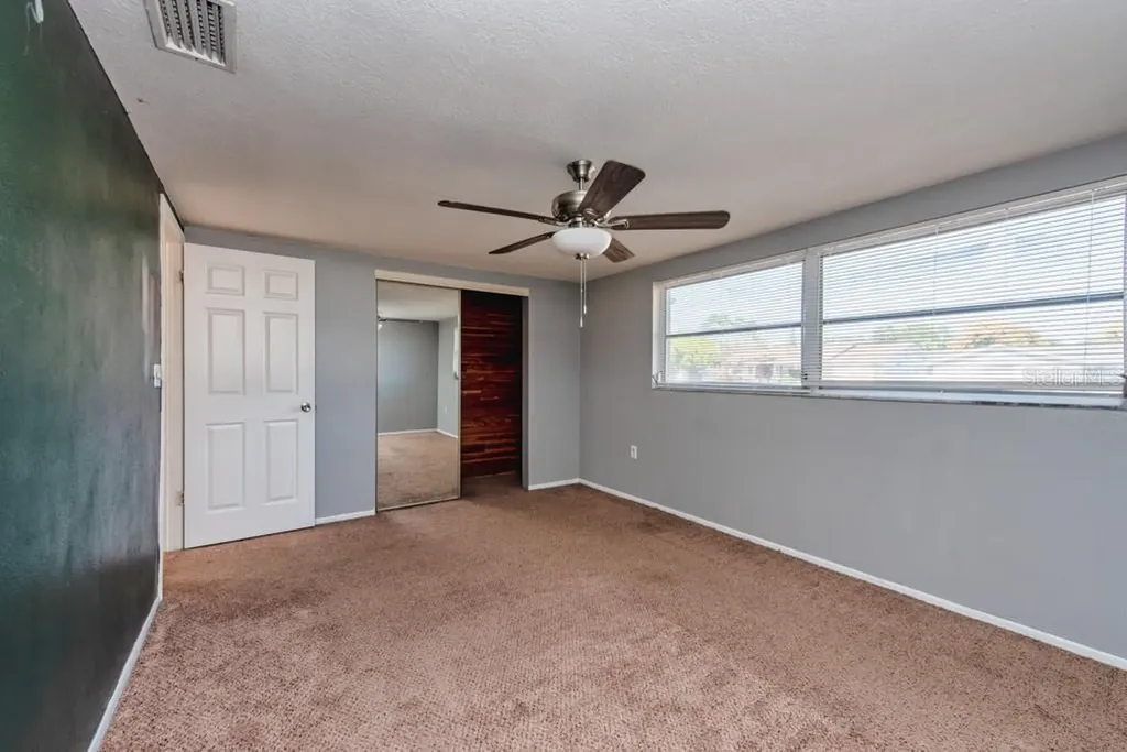 5117 School Road New Port Richey FL 34653