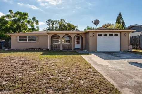 5117 School Road New Port Richey FL 34653