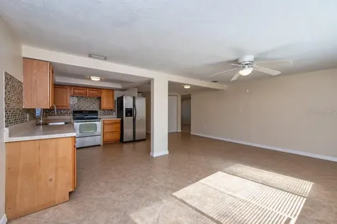 5117 School Road New Port Richey FL 34653
