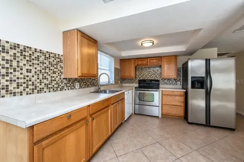 5117 School Road New Port Richey FL 34653