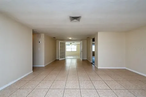 5117 School Road New Port Richey FL 34653