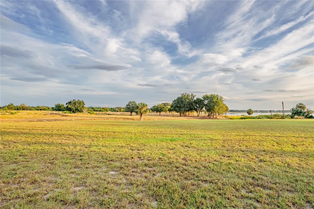 1938 Highland Park Drive S Lake Wales FL 33898