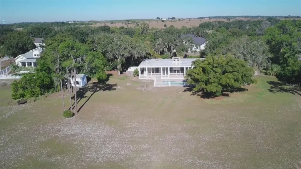 1938 Highland Park Drive S Lake Wales FL 33898