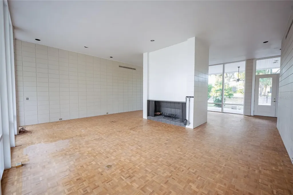 1938 Highland Park Drive S Lake Wales FL 33898