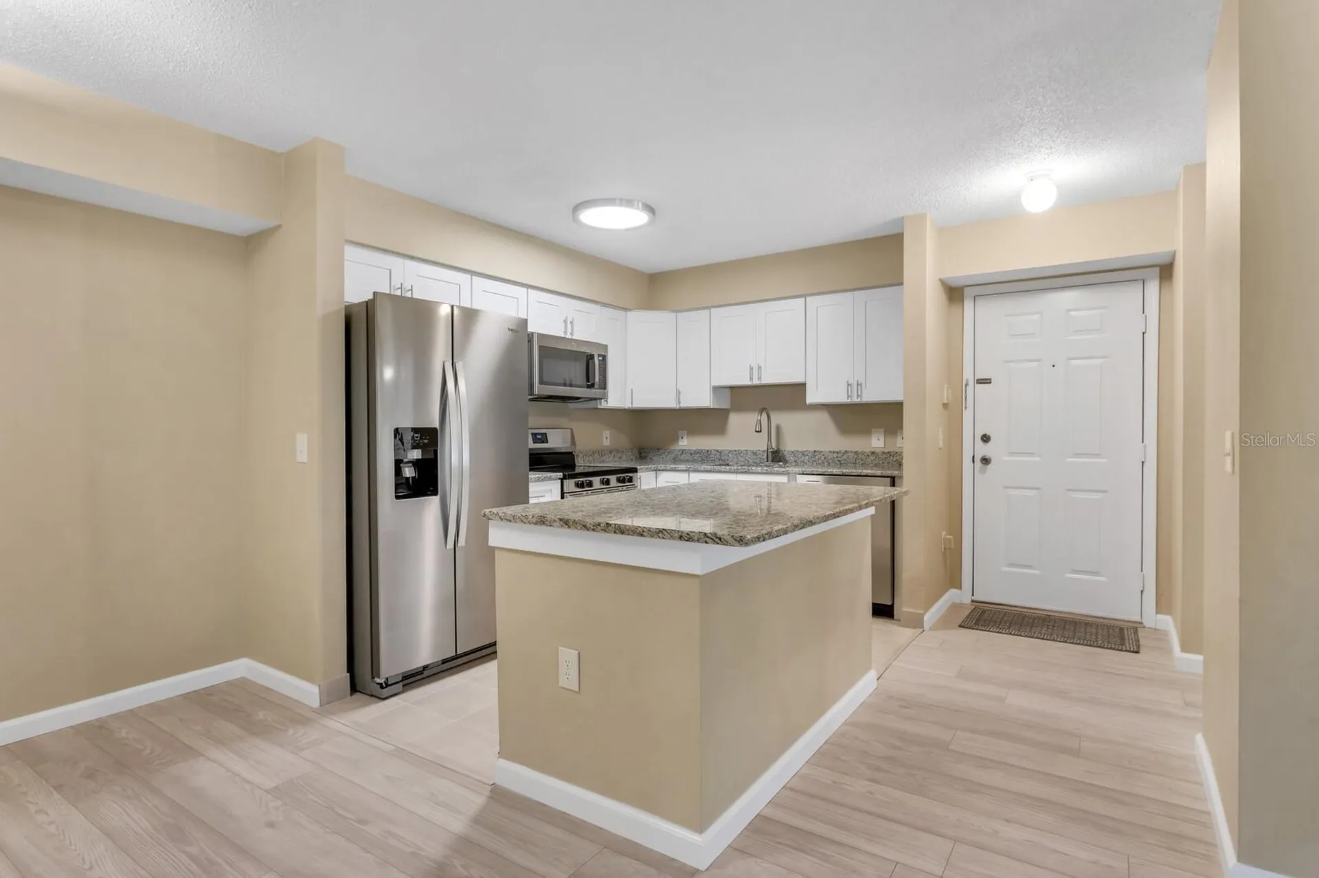9481 Highland Oak Drive Tampa FL 33647