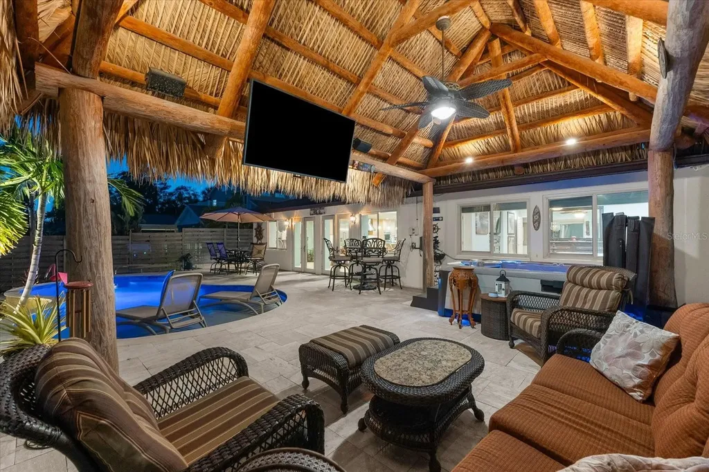 4817 Ocean Boulevard Sarasota FL 34242