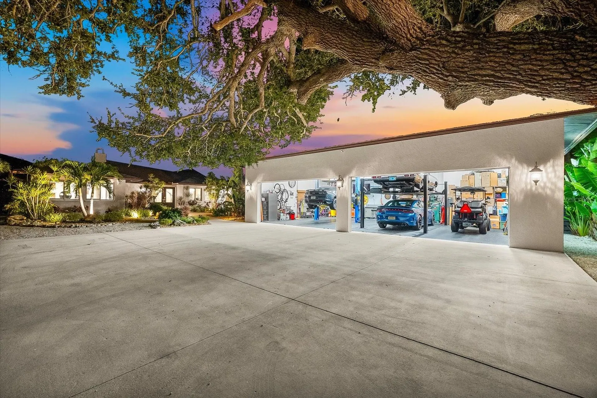 4817 Ocean Boulevard Sarasota FL 34242