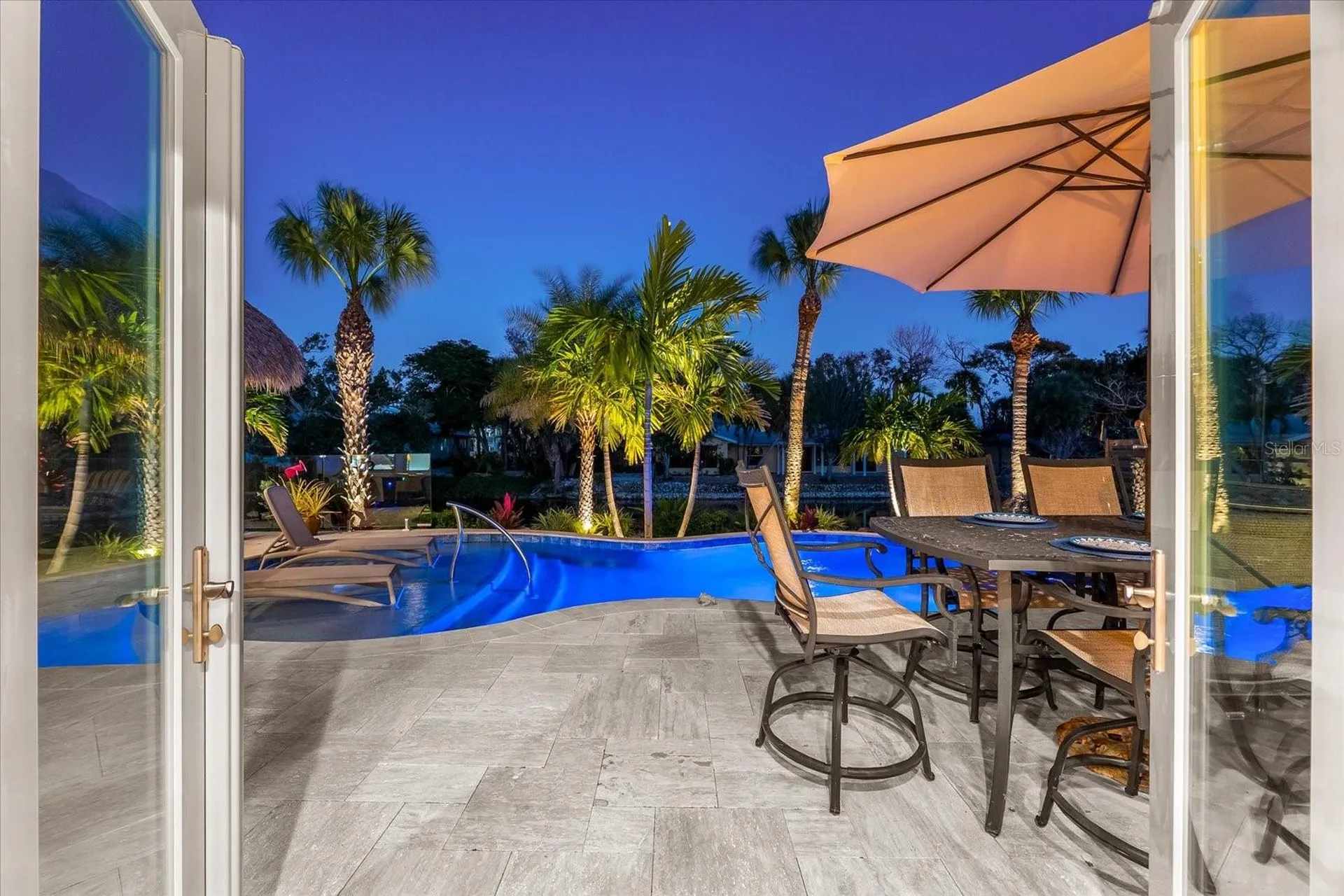 4817 Ocean Boulevard Sarasota FL 34242