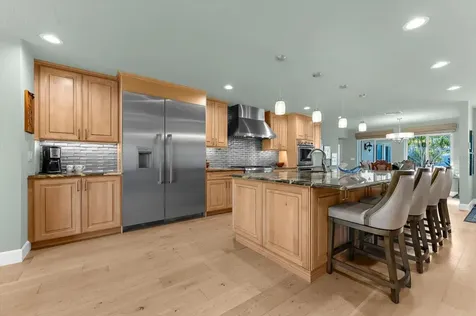 4817 Ocean Boulevard Sarasota FL 34242