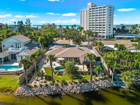 4817 Ocean Boulevard Sarasota FL 34242