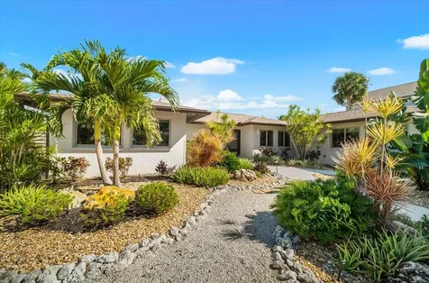 4817 Ocean Boulevard Sarasota FL 34242