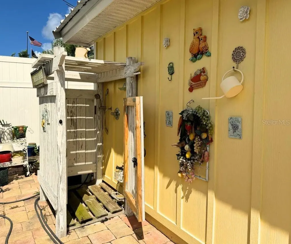 2799 Bay Lake Resort Road Polk City FL 33868