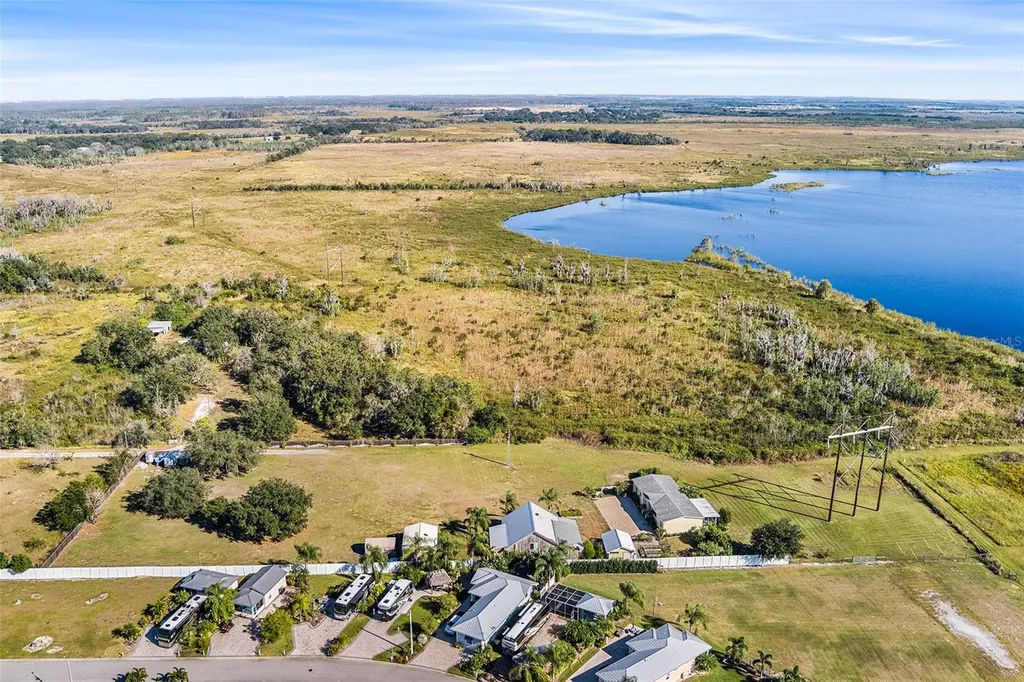 2799 Bay Lake Resort Road Polk City FL 33868