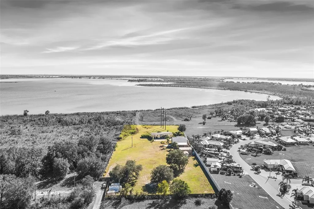 2799 Bay Lake Resort Road Polk City FL 33868